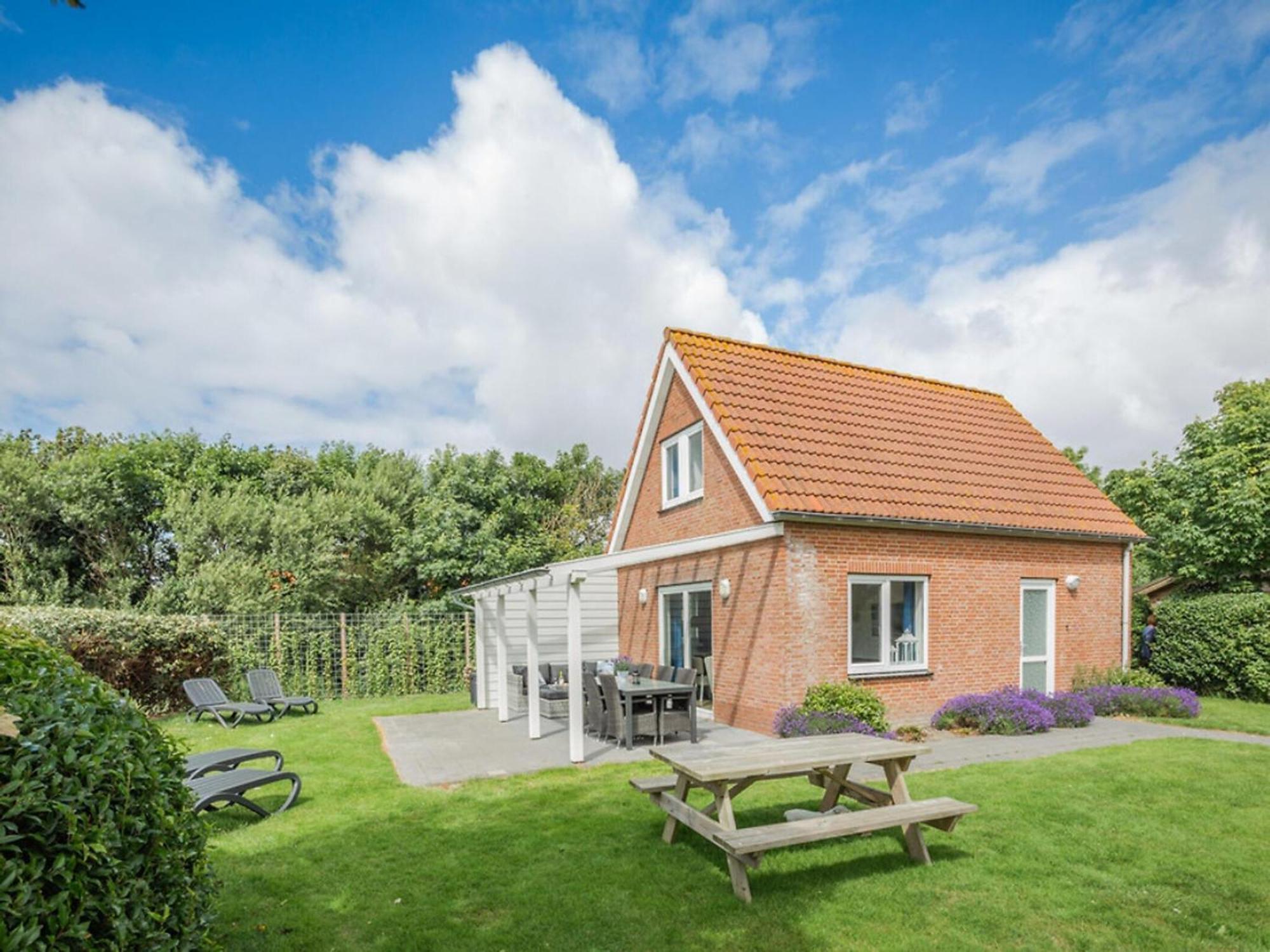 Great Farmhouse In De Cocksdorp With Garden Zewnętrze zdjęcie